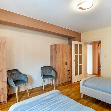 Apartment Albert-schulte Park