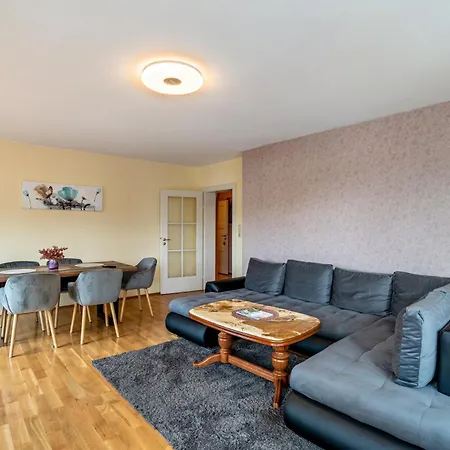 Apartment Albert-schulte Park